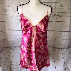 Victoria’s Secret fuchsia & cream floral silky nightie